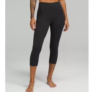 InStill High-Rise Crop 21"